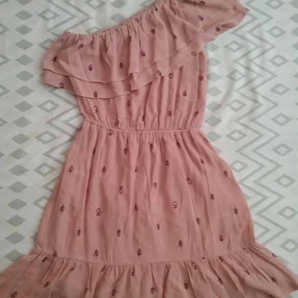 2 for $9 nwot Beautiful Mossimo assymetrical dress - Picture 2 of 5